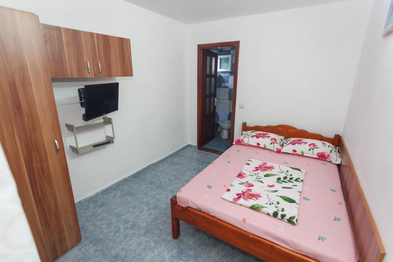 מלון קוסטינסטי Casa Selena מראה חיצוני תמונה