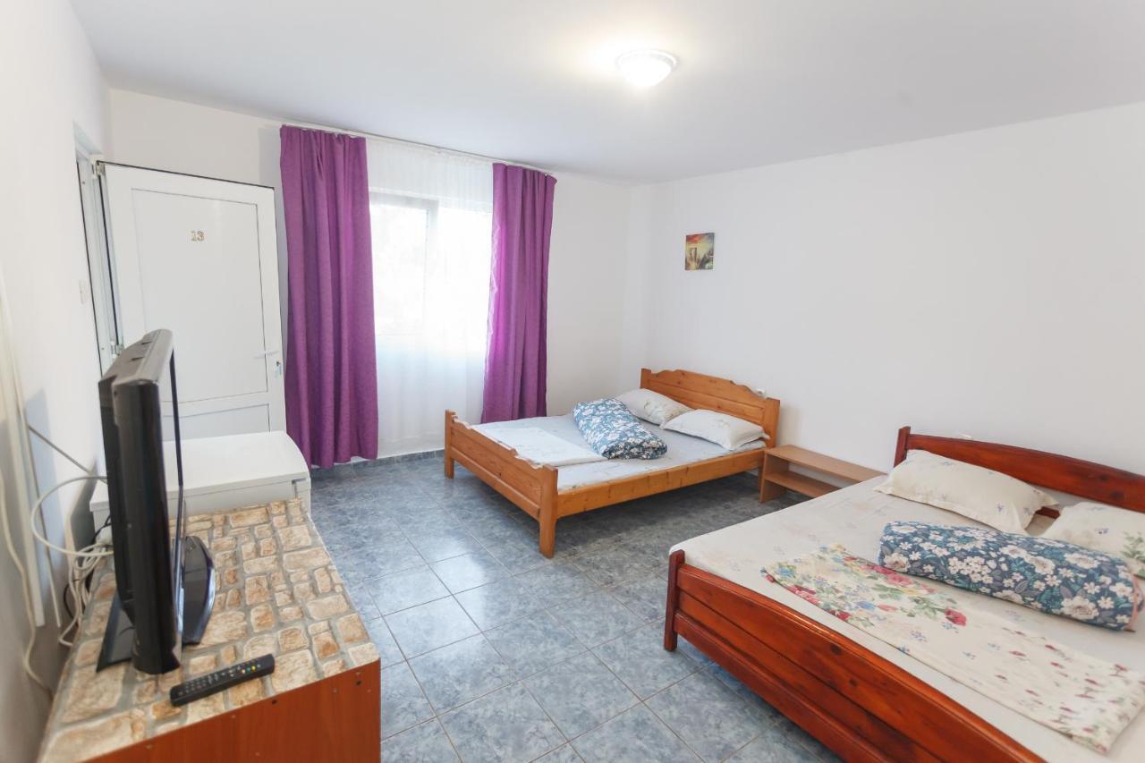 מלון קוסטינסטי Casa Selena מראה חיצוני תמונה